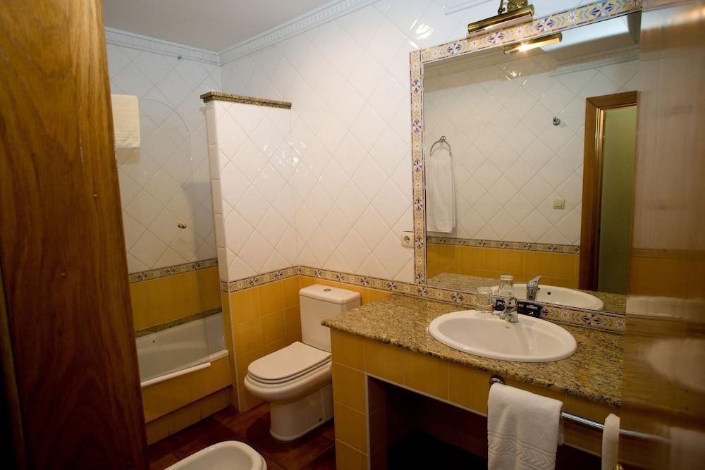 Hotel El Balcon Aviles Ngoại thất bức ảnh