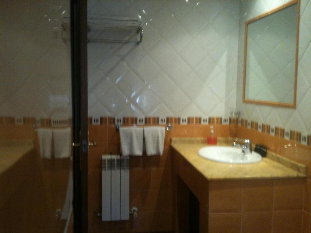 Hotel El Balcon Aviles Ngoại thất bức ảnh