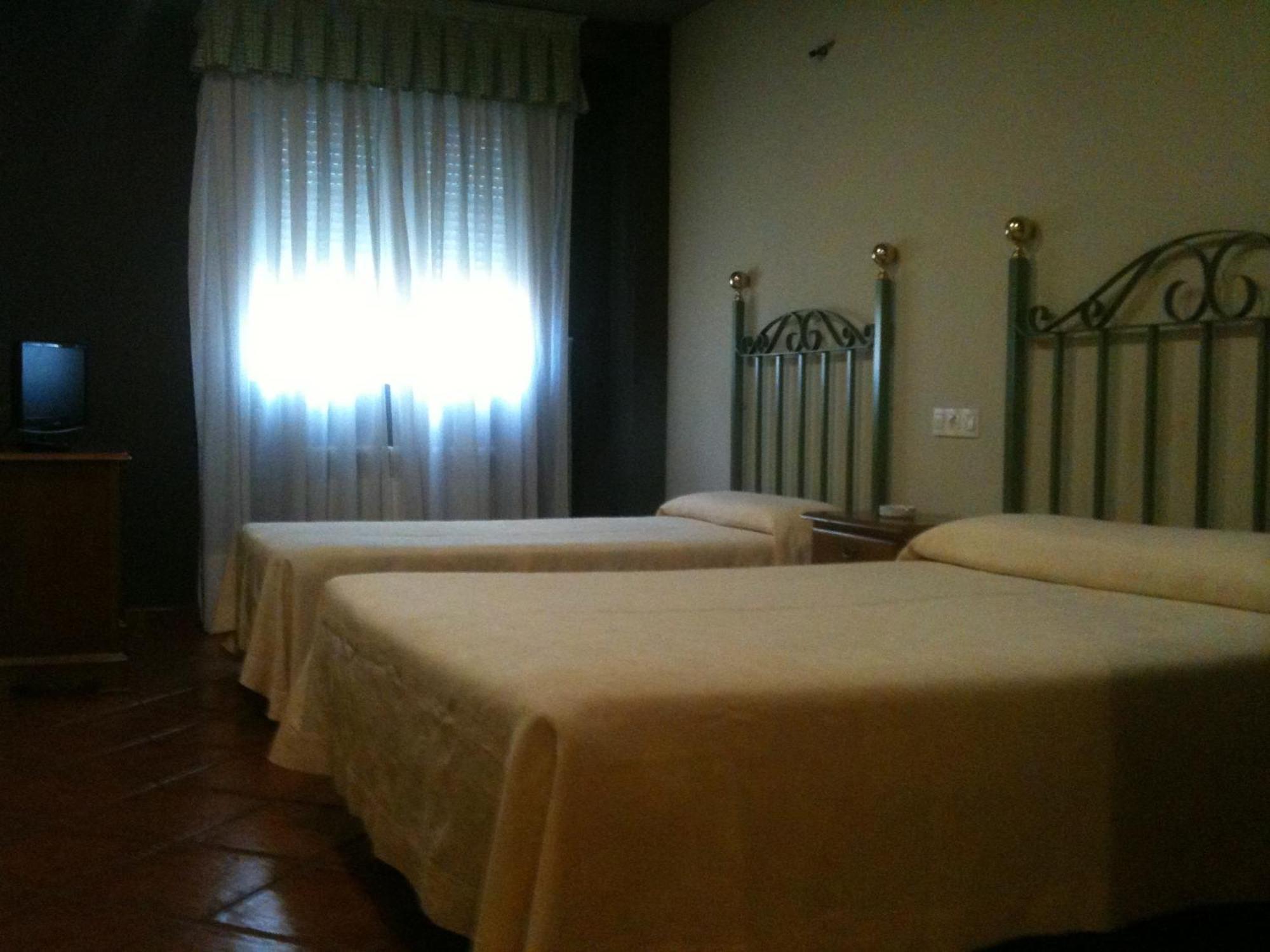 Hotel El Balcon Aviles Ngoại thất bức ảnh